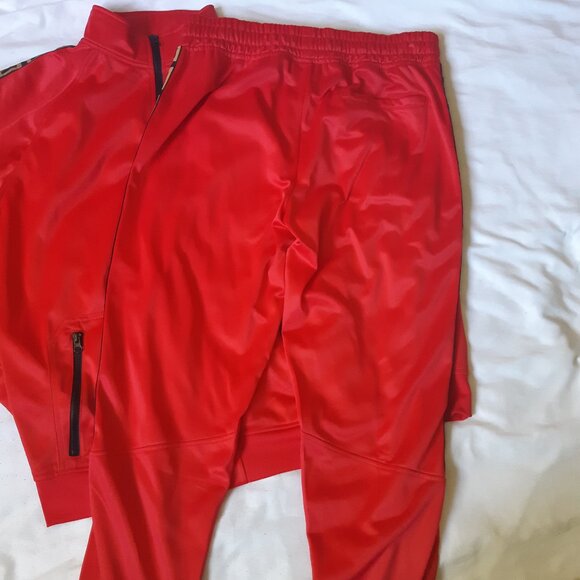 NWOT tracksuit - Picture 10 of 13
